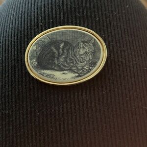 Vintage-Inspired Gold and Black Cat Brooch